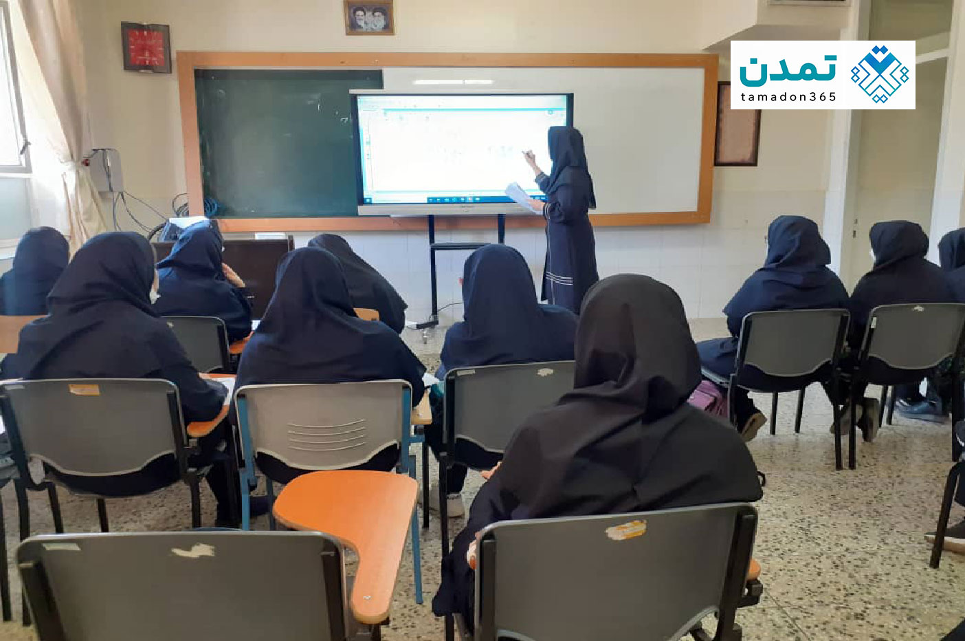 ۱۵ بهترین دبیرستان دخترانه در کرج